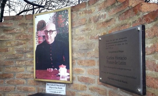 El Episcopado crea una comisión para investigar el ministerio de Mons. Ponce de León El Episcopado crea una comisión para investigar el ministerio de Mons. Ponce de León