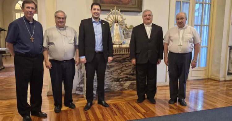El Episcopado fortaleció el diálogo con autoridades nacionales, provinciales y legisladores