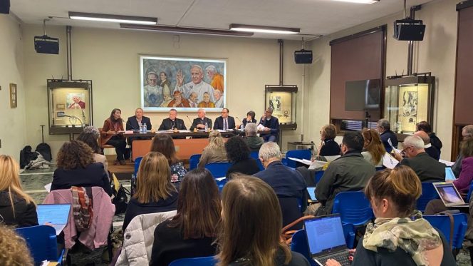 El episcopado italiano presentó su primer informe nacional sobre protección de menores El episcopado italiano presentó su primer informe nacional sobre protección de menores