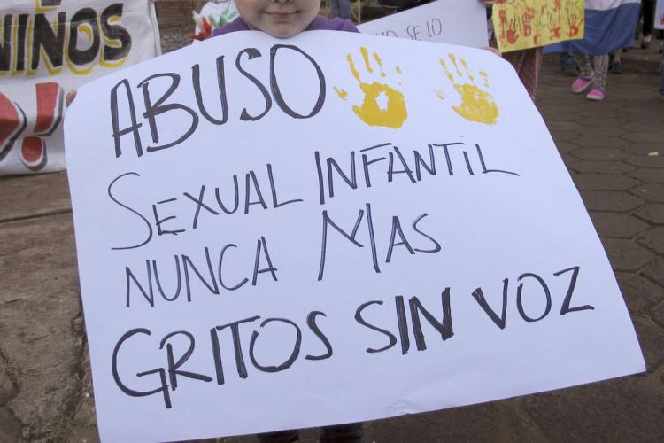 El Equipo 'No a la Trata' llamó a defender a la niñez del abuso y la explotación El Equipo 'No a la Trata' llamó a defender a la niñez del abuso y la explotación