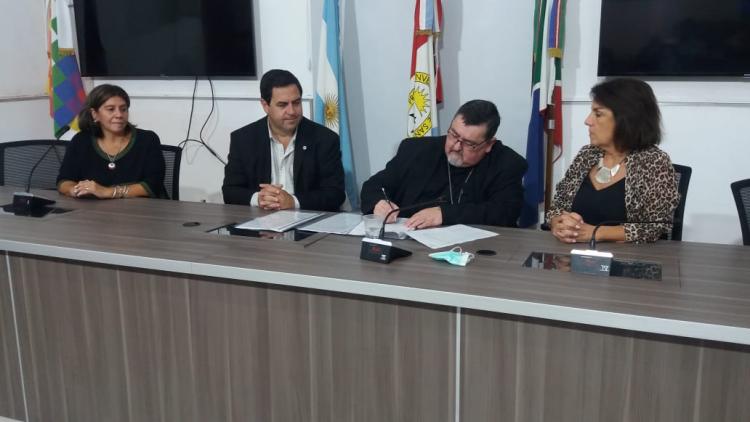 El obispado y el municipio de Reconquista, unidos en la lucha contra las adicciones El obispado y el municipio de Reconquista, unidos en la lucha contra las adicciones