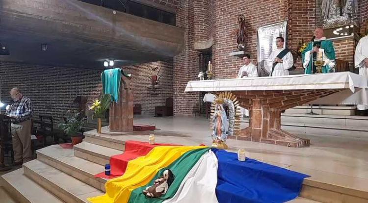 El Octubre Misionero comenzó con una misa en Santa Fe El Octubre Misionero comenzó con una misa en Santa Fe