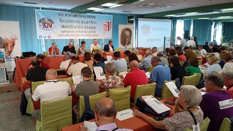 El Papa a la HAOC: 'El trabajo, componente esencial de la vida y la dignidad de las personas' El Papa a la HAOC: 'El trabajo, componente esencial de la vida y la dignidad de las personas'
