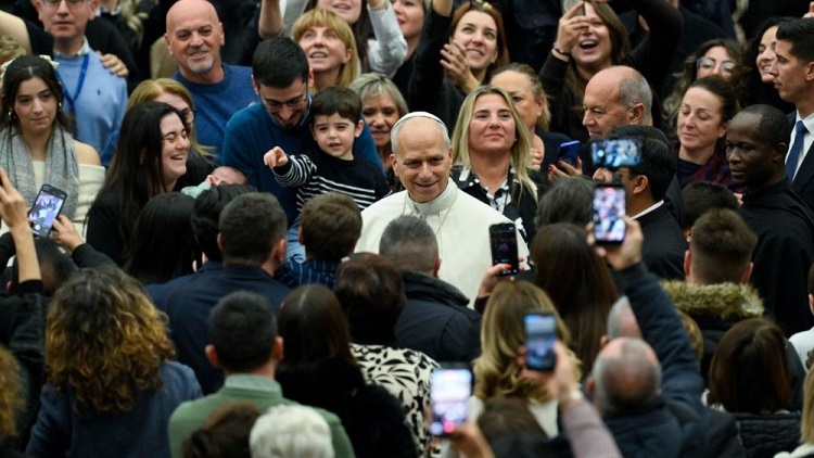 El Papa a los empleados del Vaticano: 'Con nuestras tareas alabamos a Dios'