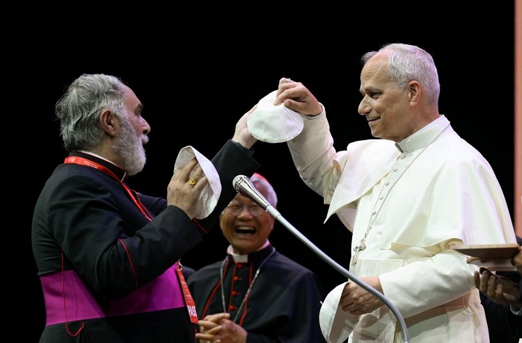 'No somos perfectos, pero somos amigos de Cristo', dijo el Papa a los sacerdotes