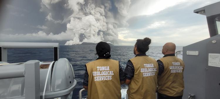 El Papa cercano a los damnificados por la erupción de un volcán en Tonga El Papa cercano a los damnificados por la erupción de un volcán en Tonga