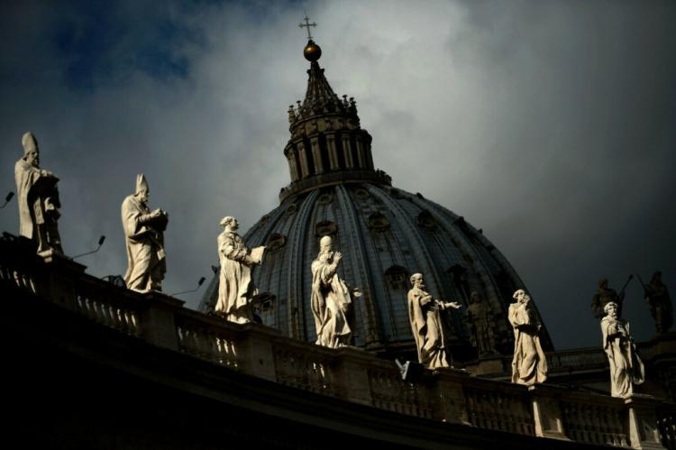 El Papa crea una comisión permanente para asegurar la financiación de la Santa Sede El Papa crea una comisión permanente para asegurar la financiación de la Santa Sede