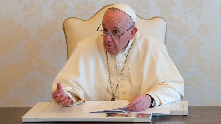 El Papa destaca la importancia de lo espiritual en la educación El Papa destaca la importancia de lo espiritual en la educación