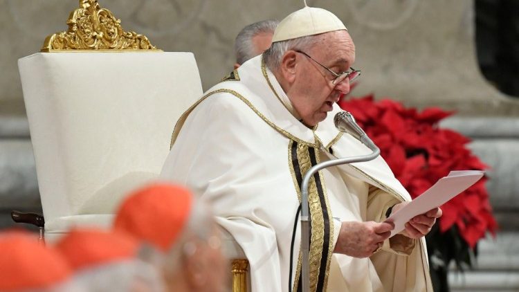 El Papa, en Nochebuena: "Navidad sin los pobres no es la Navidad de Jesús" El Papa, en Nochebuena: "Navidad sin los pobres no es la Navidad de Jesús"