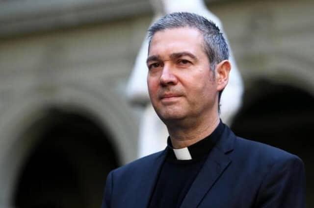 Oficial vaticano en Bolivia para investigar los casos de abusos Oficial vaticano en Bolivia para investigar los casos de abusos