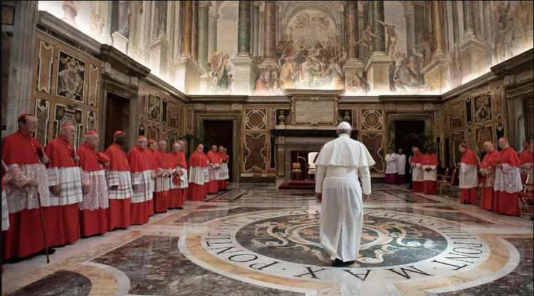 Francisco presidirá un consistorio para la canonización de 3 beatos