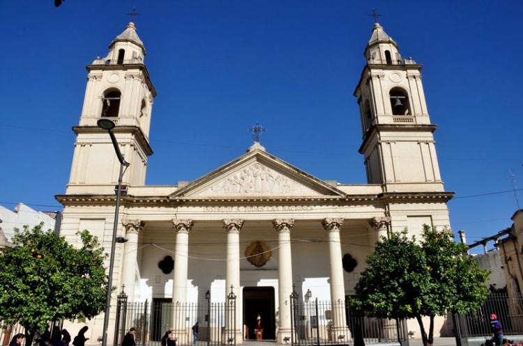 El Papa transfiere el título de 'sede primada' de la Argentina a Santiago del Estero El Papa transfiere el título de 'sede primada' de la Argentina a Santiago del Estero