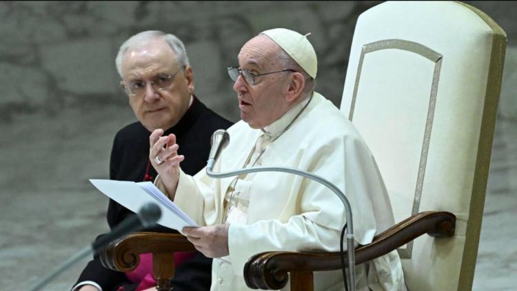El Papa: Jesús nos extraña y "sufre cuando nos distanciamos de su corazón" El Papa: Jesús nos extraña y "sufre cuando nos distanciamos de su corazón"