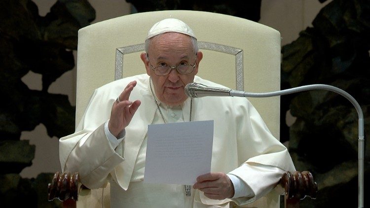 El Papa: Las guerras "representan un ultraje a Dios, una traición blasfema al Señor" El Papa: Las guerras "representan un ultraje a Dios, una traición blasfema al Señor"