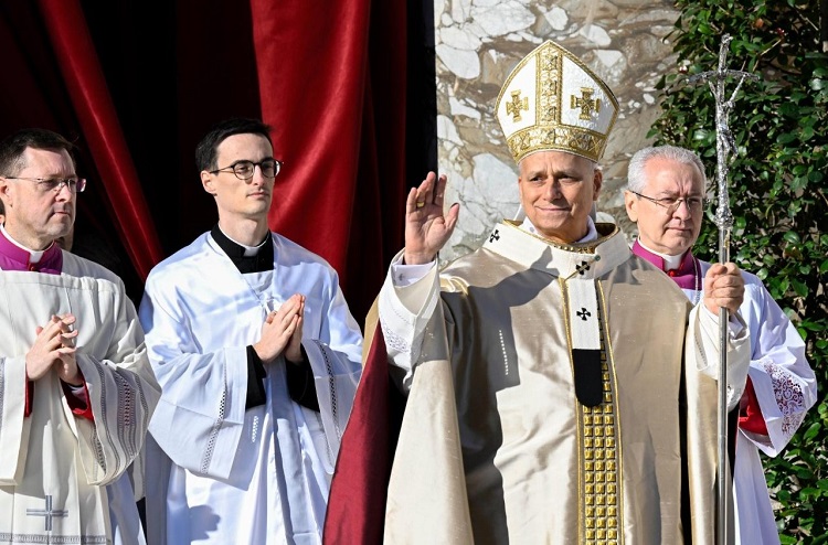 El Papa pide a los coros 'ser signo elocuente de la oración de la Iglesia'