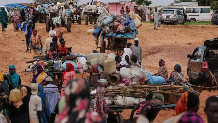 El Papa pide ayuda humanitaria para Sudán, devastado por la guerra