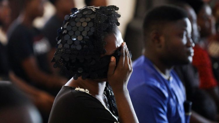 El Papa recordó al sacerdote quemado vivo en Nigeria El Papa recordó al sacerdote quemado vivo en Nigeria