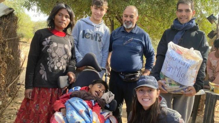 El Papa saluda a un grupo misionero argentino El Papa saluda a un grupo misionero argentino