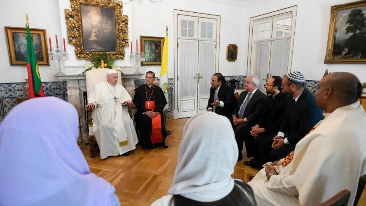 El Papa se reunió con referentes de los distintos credos que celebran su integración en la JMJ
