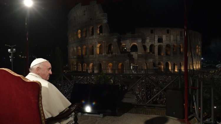 El Papa seguirá esta noche el Vía Crucis desde la Casa Santa Marta El Papa seguirá esta noche el Vía Crucis desde la Casa Santa Marta