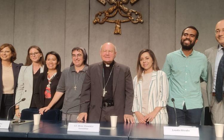 El Papa y los jóvenes firmarán un pacto por una "economía con alma" El Papa y los jóvenes firmarán un pacto por una "economía con alma"
