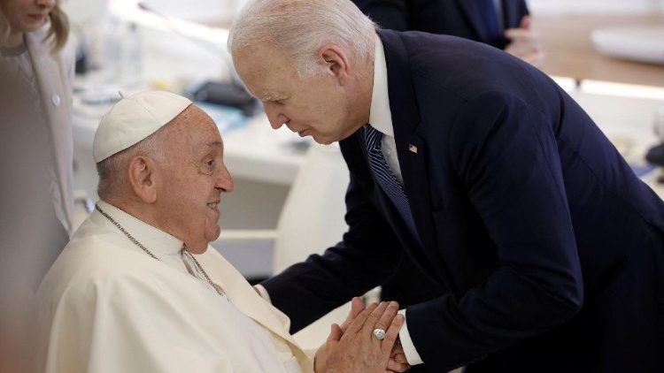 El presidente Biden le otorgó al Papa Francisco la Medalla de la Libertad El presidente Biden le otorgó al Papa Francisco la Medalla de la Libertad