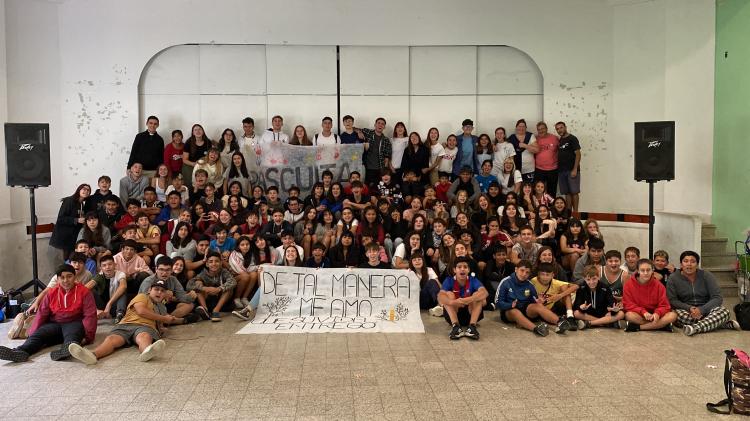 La Plata: una Pascua joven con espíritu de unidad y esperanza La Plata: una Pascua joven con espíritu de unidad y esperanza