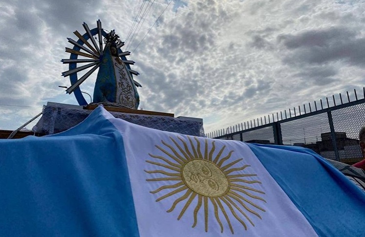 En la previa de la elección presidencial, la Argentina reza la Oración por la Patria En la previa de la elección presidencial, la Argentina reza la Oración por la Patria