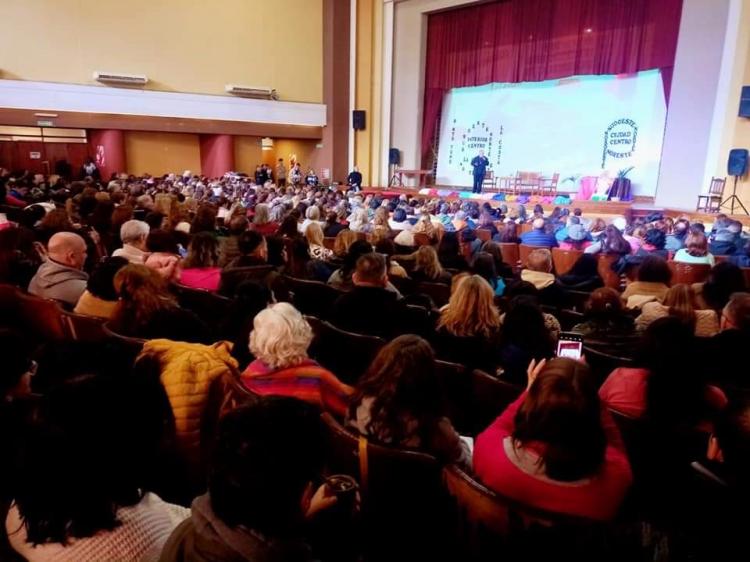 Encuentro interdiocesano de catequistas de Santa Fe y Rafaela Encuentro interdiocesano de catequistas de Santa Fe y Rafaela