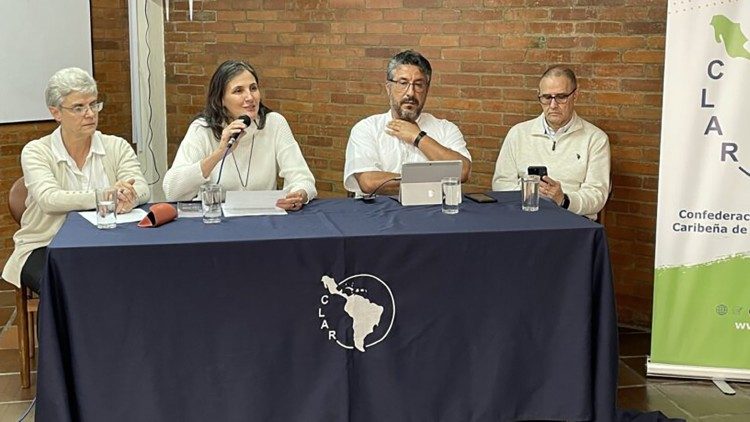 Encuesta CLAR: Una de cada dos monjas sufrió abuso de poder en la vida religiosa Encuesta CLAR: Una de cada dos monjas sufrió abuso de poder en la vida religiosa