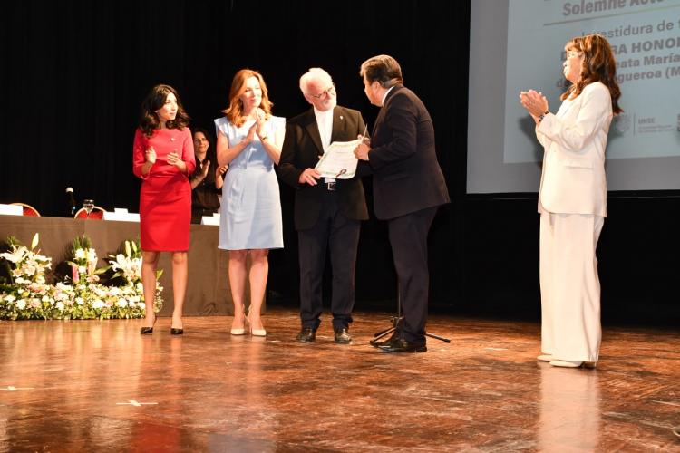 Mama Antula, doctora honoris causa de la Universidad Nacional de Santiago del Estero Mama Antula, doctora honoris causa de la Universidad Nacional de Santiago del Estero