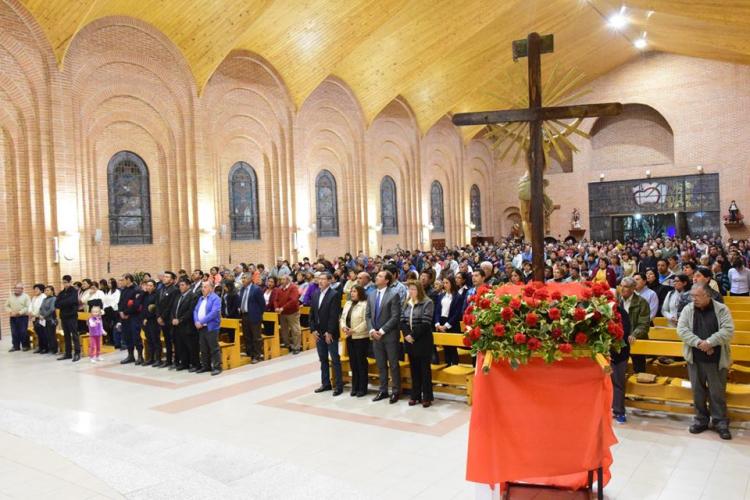 Entronizaron la imagen del Señor de Piedades en una parroquia de Cafayate Entronizaron la imagen del Señor de Piedades en una parroquia de Cafayate