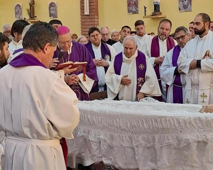 Falleció un sacerdote del clero de Avellaneda-Lanús Falleció un sacerdote del clero de Avellaneda-Lanús