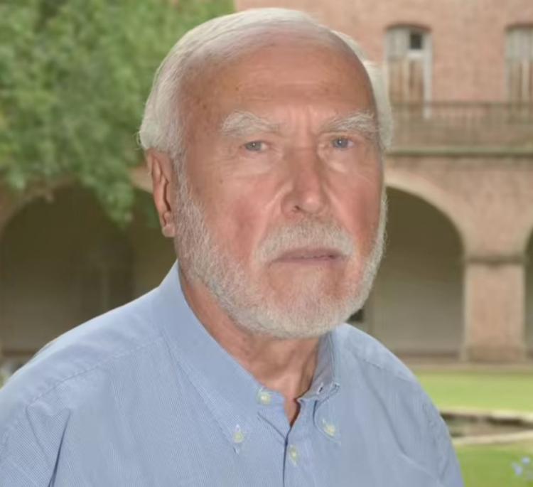 Falleció el jesuita Guillermo Horacio Randle