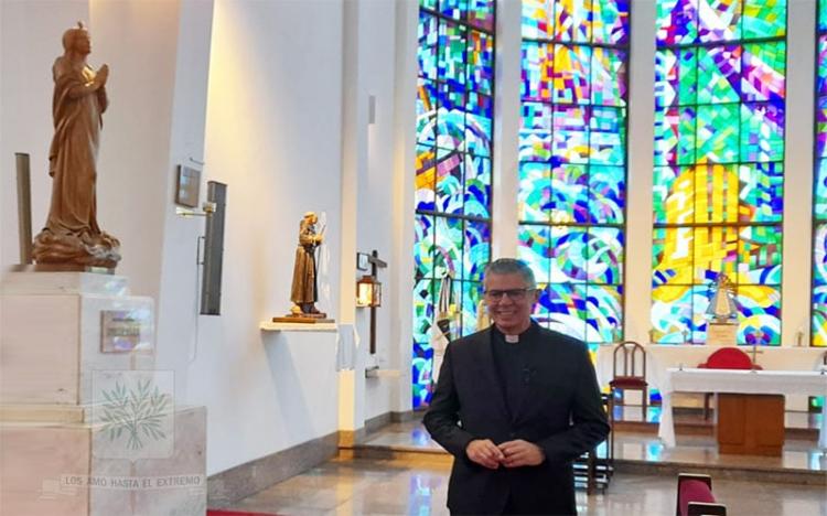 Falleció Mons. Pedro Candia, ex administrador diocesano castrense Falleció Mons. Pedro Candia, ex administrador diocesano castrense