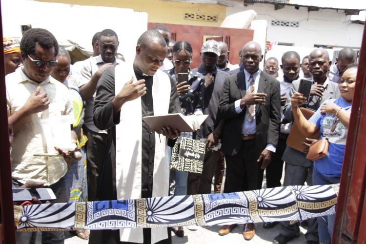 Fasta inauguró su primer colegio en África con el nombre de su fundador