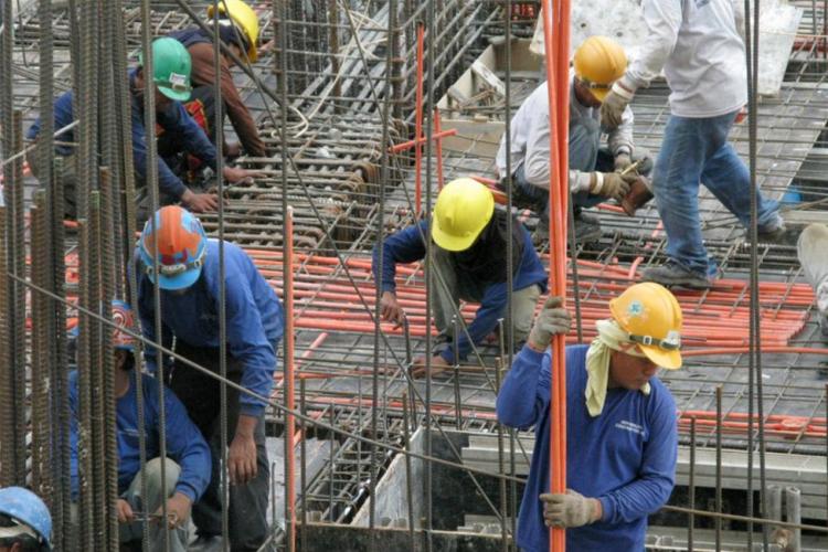 Francisco denuncia la tragedia "demasiado extendida" de las muertes en el trabajo Francisco denuncia la tragedia "demasiado extendida" de las muertes en el trabajo