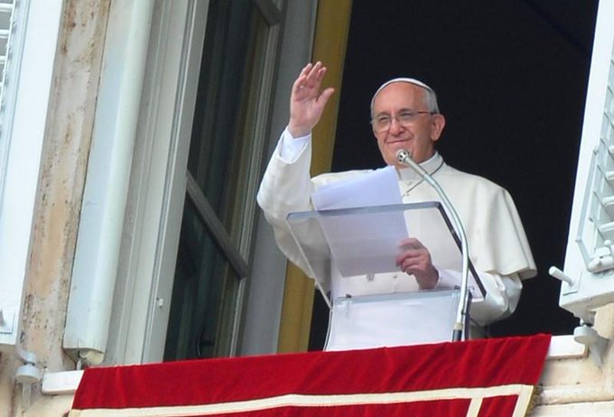Francisco: El Evangelio nos impulsa a abrirnos a Dios y a los hermanos Francisco: El Evangelio nos impulsa a abrirnos a Dios y a los hermanos