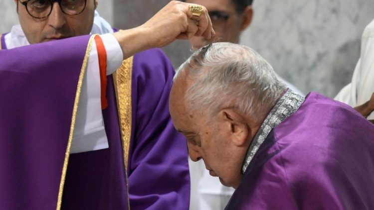 Francisco presidió en Roma la Misa del Miércoles de Ceniza Francisco presidió en Roma la Misa del Miércoles de Ceniza