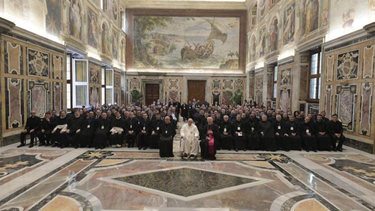Francisco: "Huele a diablo cuando la liturgia es la bandera de la división" Francisco: "Huele a diablo cuando la liturgia es la bandera de la división"