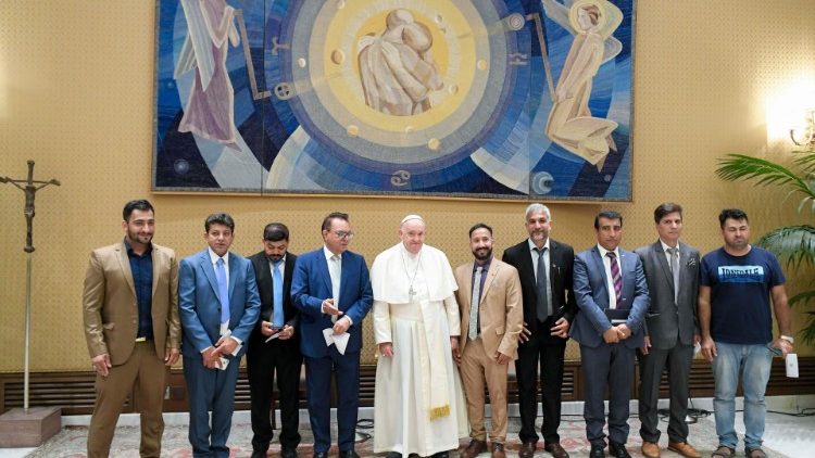 Francisco: 'Nadie puede invocar el nombre de Dios para fomentar el odio' Francisco: 'Nadie puede invocar el nombre de Dios para fomentar el odio'