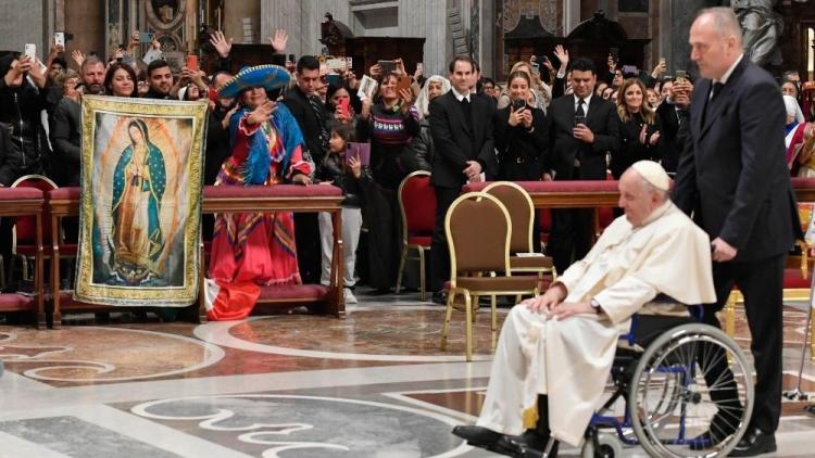Francisco: Nuestra Señora de Guadalupe es "nuestra madre mestiza y quiere quedarse con nosotros" Francisco: Nuestra Señora de Guadalupe es "nuestra madre mestiza y quiere quedarse con nosotros"