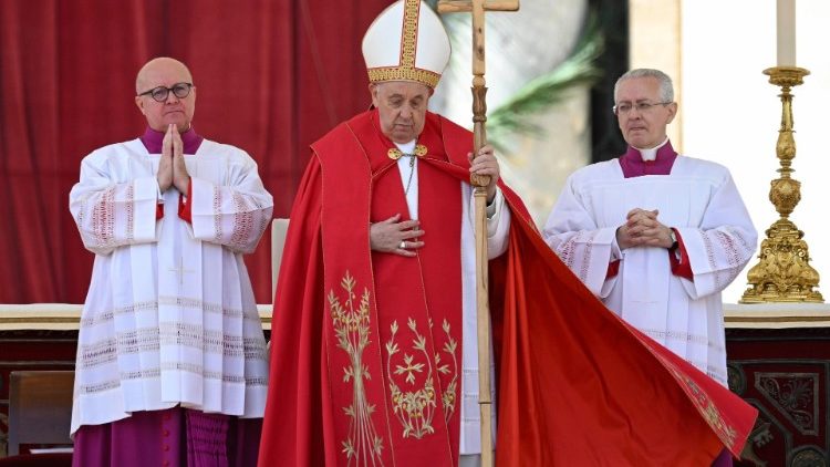 Francisco reza por las víctimas del 'cobarde ataque terrorista' en Moscú Francisco reza por las víctimas del 'cobarde ataque terrorista' en Moscú