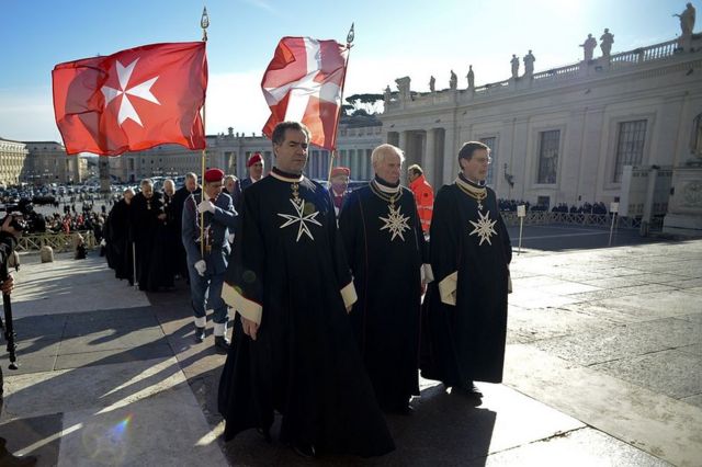 Francisco valoró el "compromiso social" de la Orden de Malta Francisco valoró el "compromiso social" de la Orden de Malta