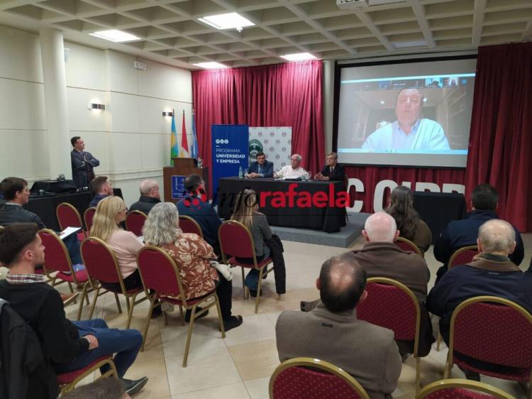 Fue inaugurada en Rafaela la cátedra abierta "Enrique Shaw" Fue inaugurada en Rafaela la cátedra abierta "Enrique Shaw"