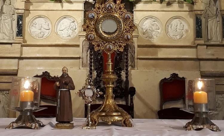 Grupos de oración convocan a rezarle al Padre Pío por el pueblo argentino Grupos de oración convocan a rezarle al Padre Pío por el pueblo argentino