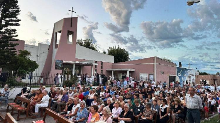 Gualeguaychú celebra la erección de su primer santuario diocesano Gualeguaychú celebra la erección de su primer santuario diocesano