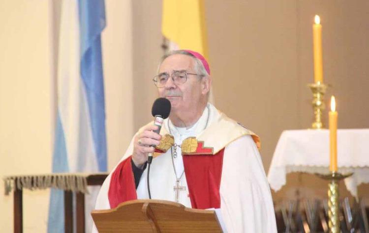 "Hemos perdido la dignidad, al matarnos unos a otros, en la tragedia de la guerra y del aborto" "Hemos perdido la dignidad, al matarnos unos a otros, en la tragedia de la guerra y del aborto"