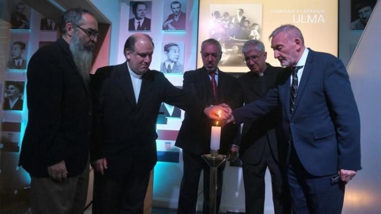 Homenaje a la familia polaca proclamada mártir por asilar judíos