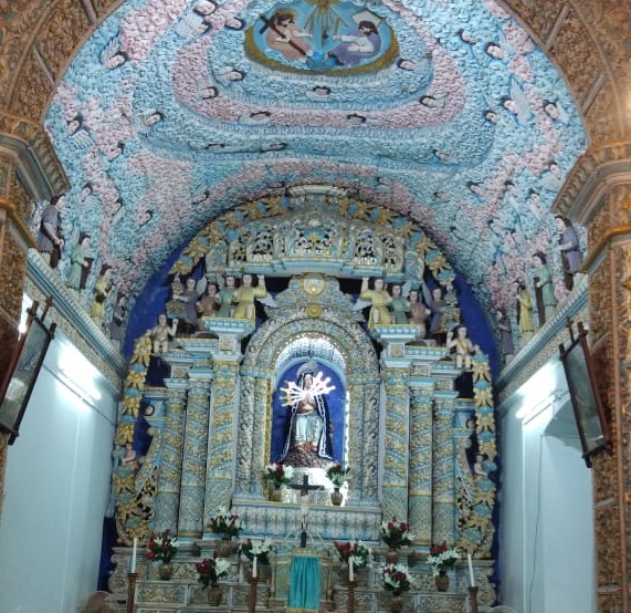 En la India, derribarán una histórica capilla para agrandar una cancha de fútbol En la India, derribarán una histórica capilla para agrandar una cancha de fútbol